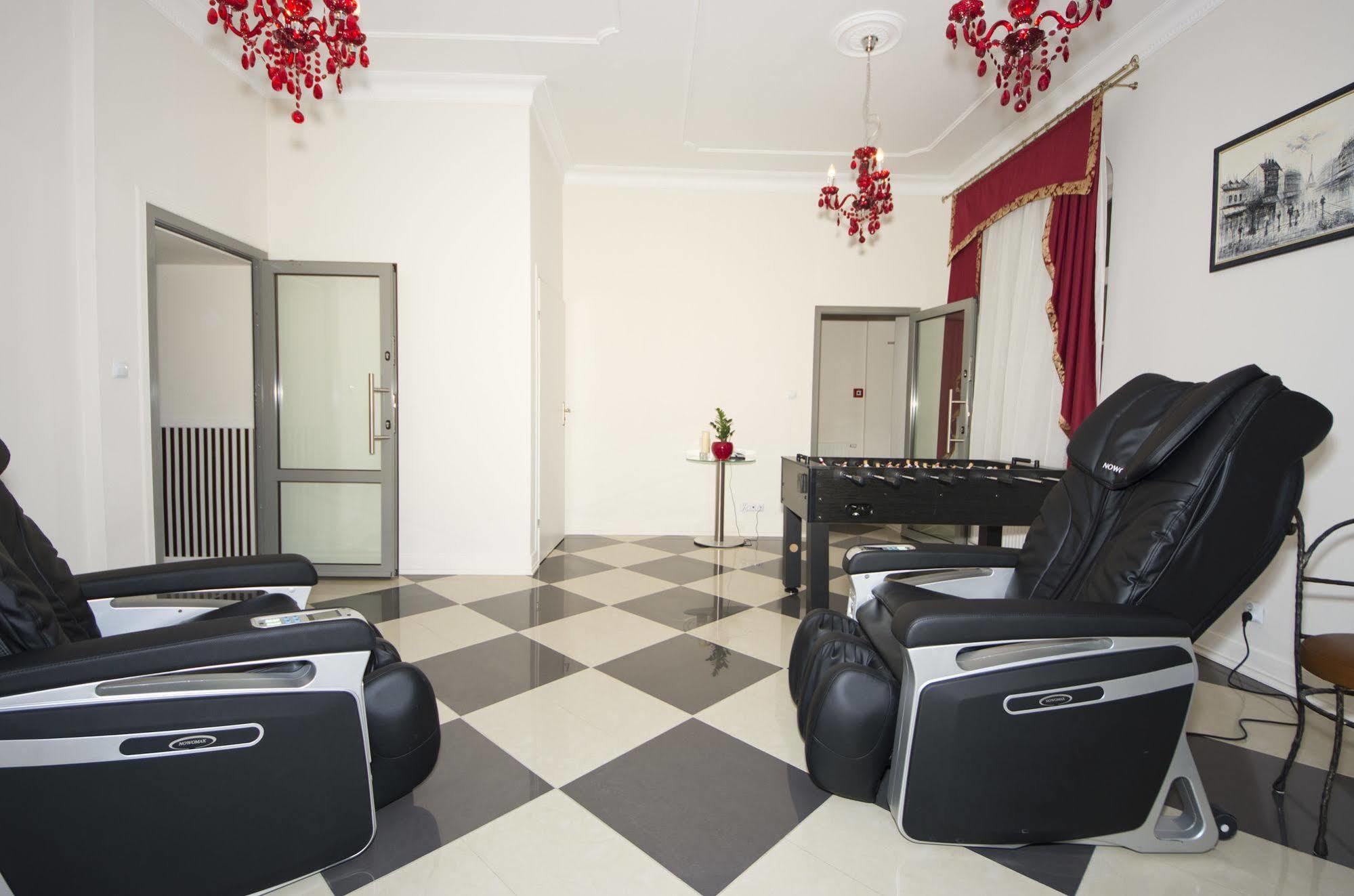Royal Hotel Modlin Nowy Dwór Mazowiecki Εξωτερικό φωτογραφία