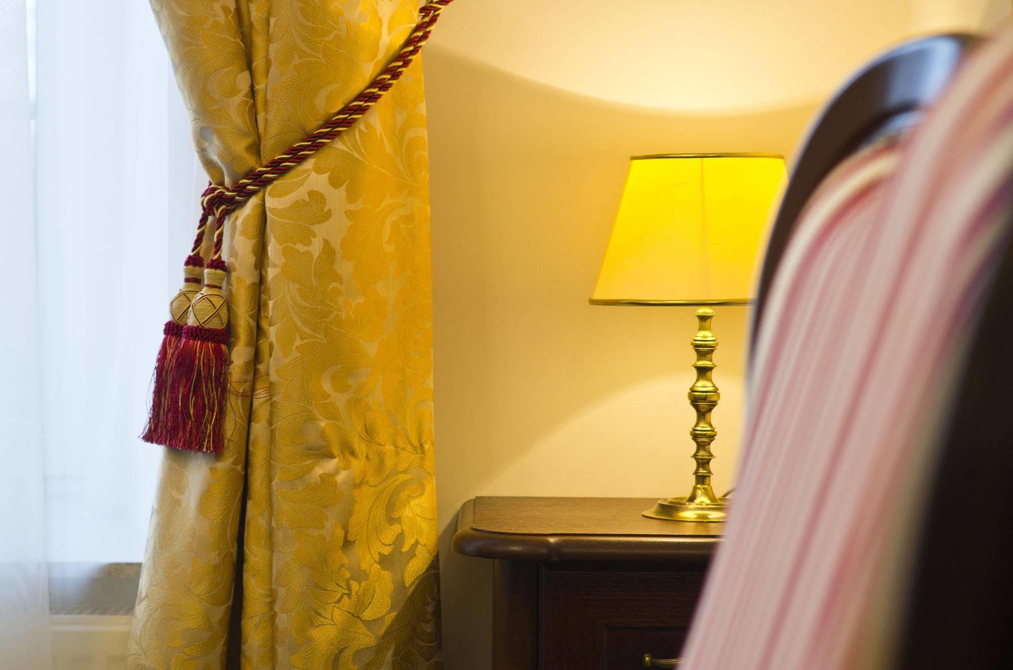 Royal Hotel Modlin Nowy Dwór Mazowiecki Εξωτερικό φωτογραφία